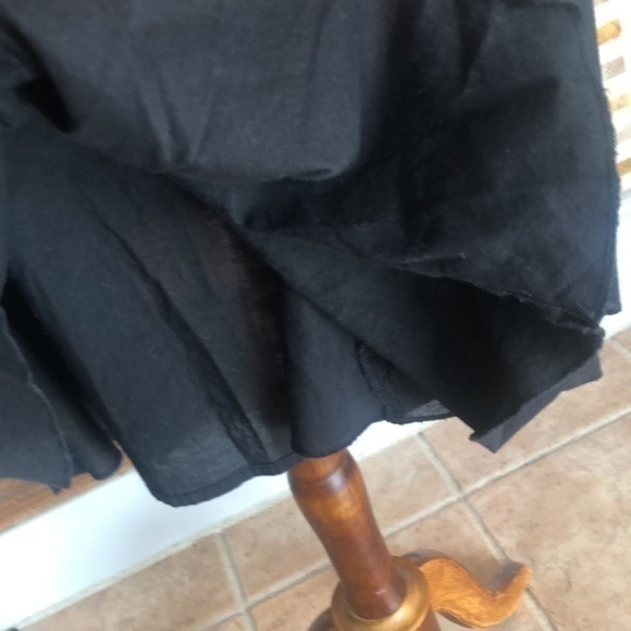 Old Navy black prairie skirt fully lined - Picture 5 of 5